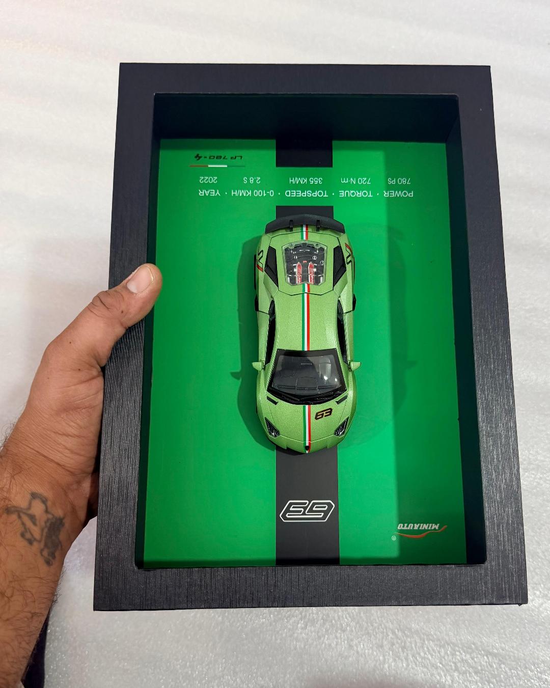 3D Model Car Frame Interactive Display Wall Decor With Openable Doors Pull Back Car Light Music