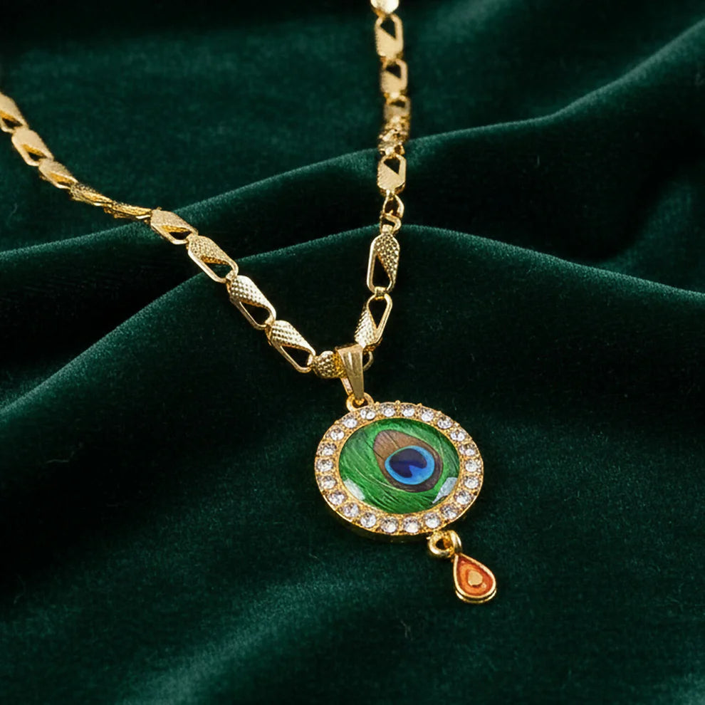 Royal Peacock Feather Necklace – Gold Crystal Halo Pendant for Elegant Style