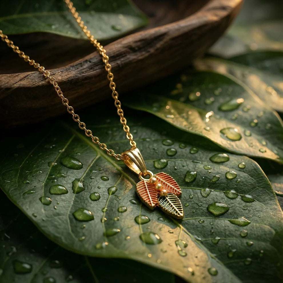 Gold-Plated Nature-Inspired Leaf Pendant Necklace for Women